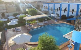 Yassmina Hotel
